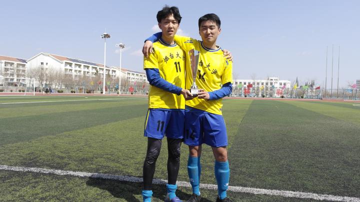 烟台小学足球比赛冠军是谁_烟台校园足球_烟台青少年足球