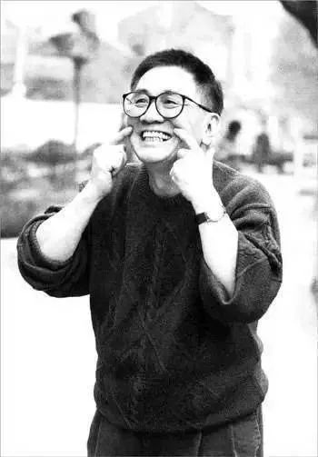 幽默文案结婚司仪写什么_幽默的结婚司仪文案怎么写_幽默文案结婚司仪写给朋友