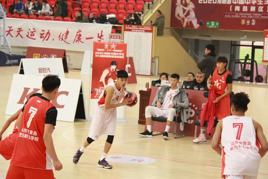 篮球十一个冠军的人_篮球冠军人物_篮球运动员冠军
