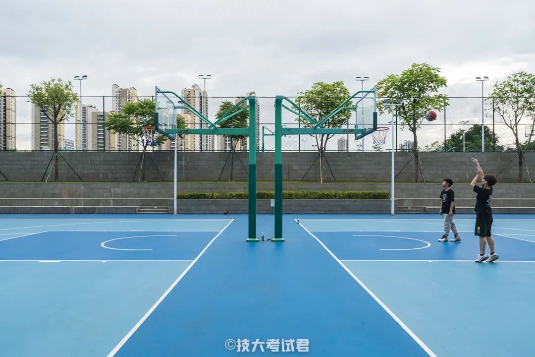 细说篮球规则_篮球粗略规则_篮球规则太复杂