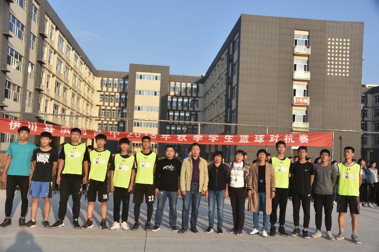 滨河中学篮球赛冠军名单_滨江区中学生篮球赛_中学生篮球联赛公示