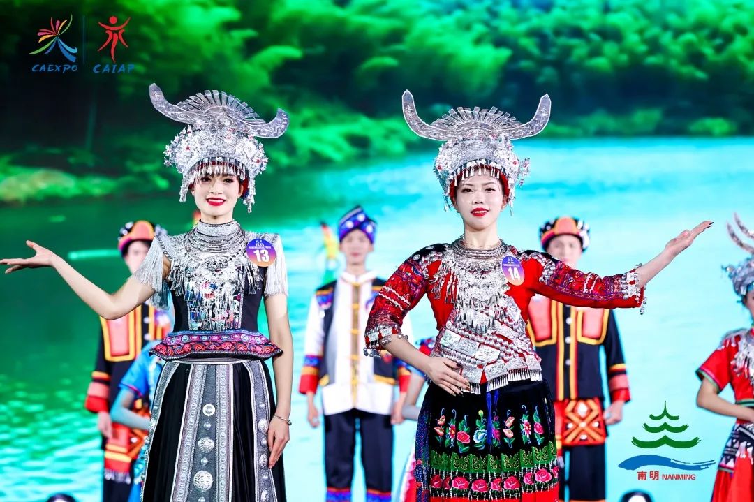 中国婚礼礼仪_中国婚庆礼仪笔记_中国婚庆礼仪网