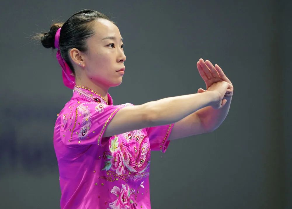 游泳亚洲冠军_香港本届亚运游泳冠军_香港游泳冠军女