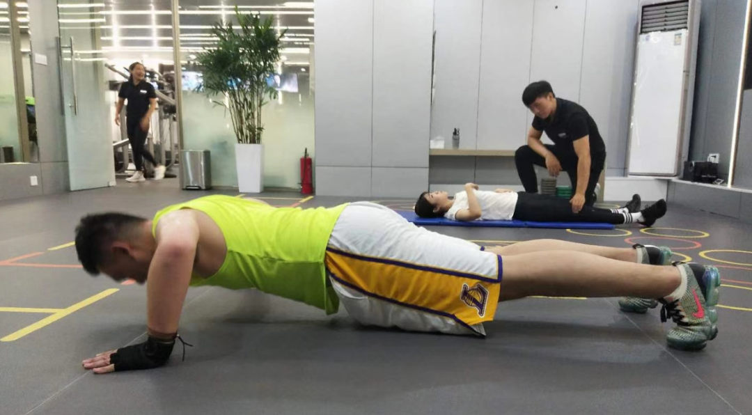 健萌健身营养师_健萌私教健身馆老板_健萌营养健身师招聘