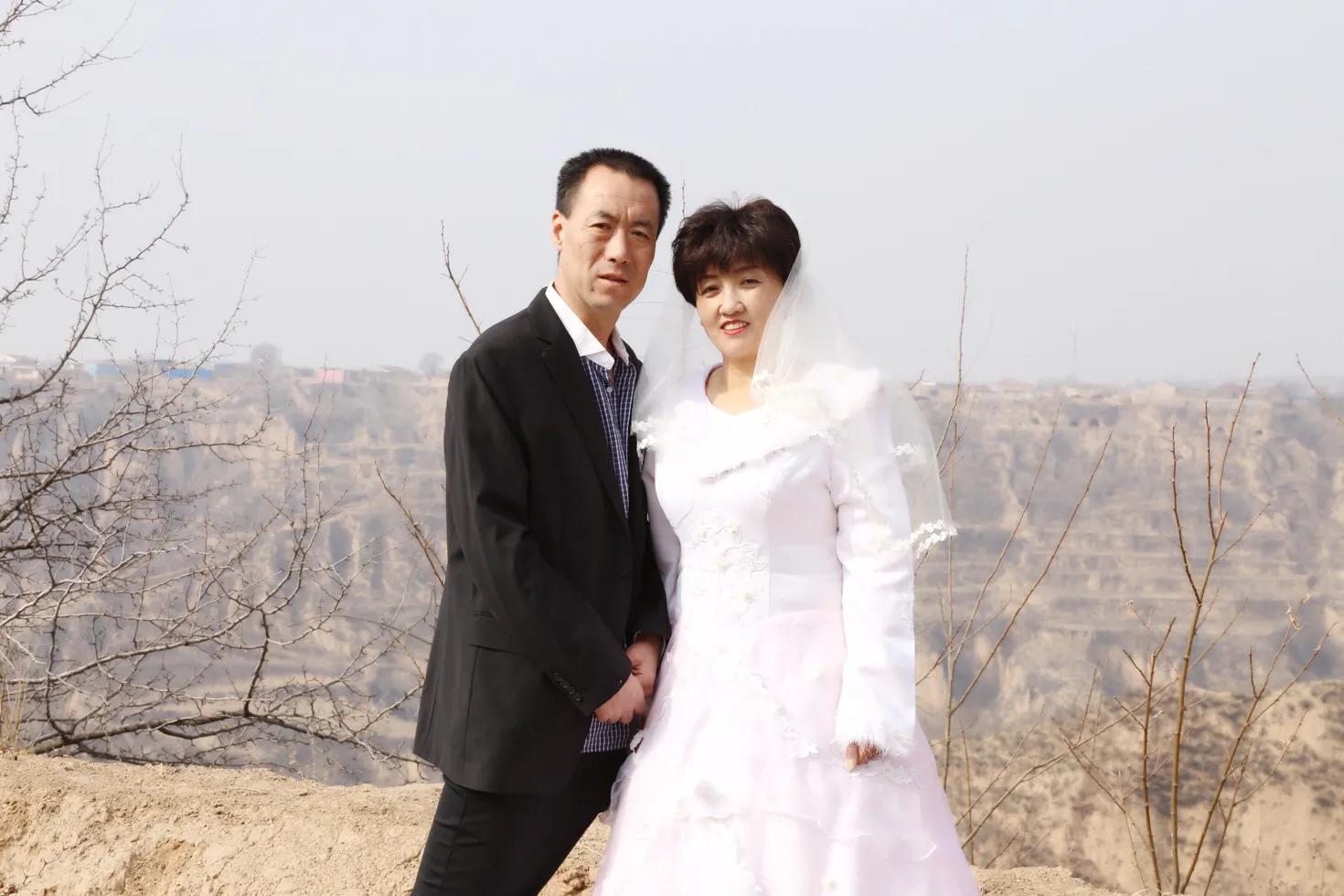拍婚纱照带父母_跟父母同拍婚纱照_拍婚纱照父母要干涉吗