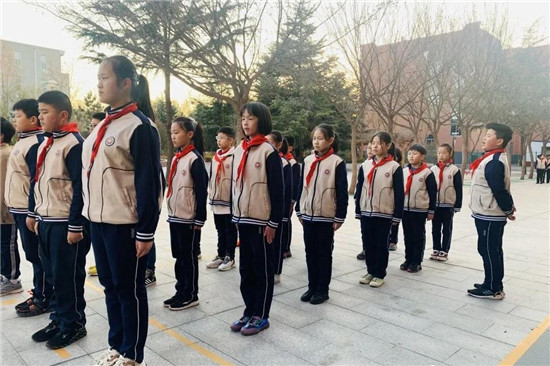 小学生体操队形散开花样_小学生体操的队形_小学生体操队形变换