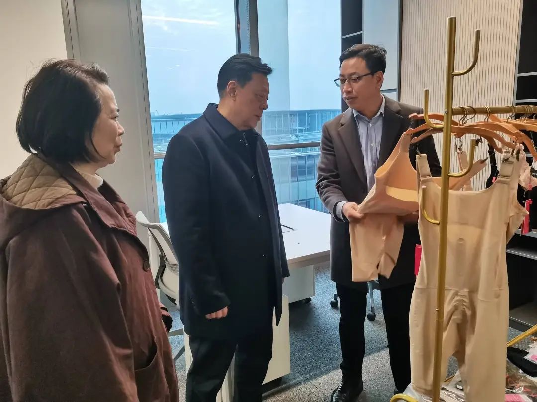 上海营养餐厅_上海峰超营养餐_上海营养起跑