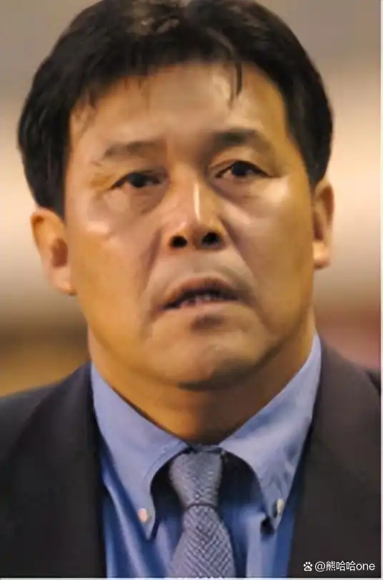 世界足球冠军最多的运动员_足球运动员冠军是谁_足球运动员冠军数排名