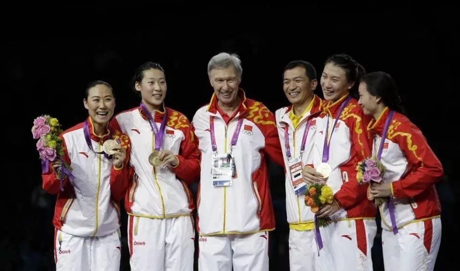 中国击剑 女子 冠军_女子冠军击剑中国队名单_中国女子击剑金牌