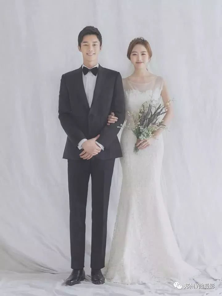 客厅婚纱照5幅挂墙上参照图_婚纱客厅外景照片大全_外景婚纱照客厅