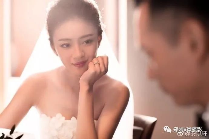 外景婚纱照客厅_婚纱客厅外景照片大全_客厅婚纱照5幅挂墙上参照图