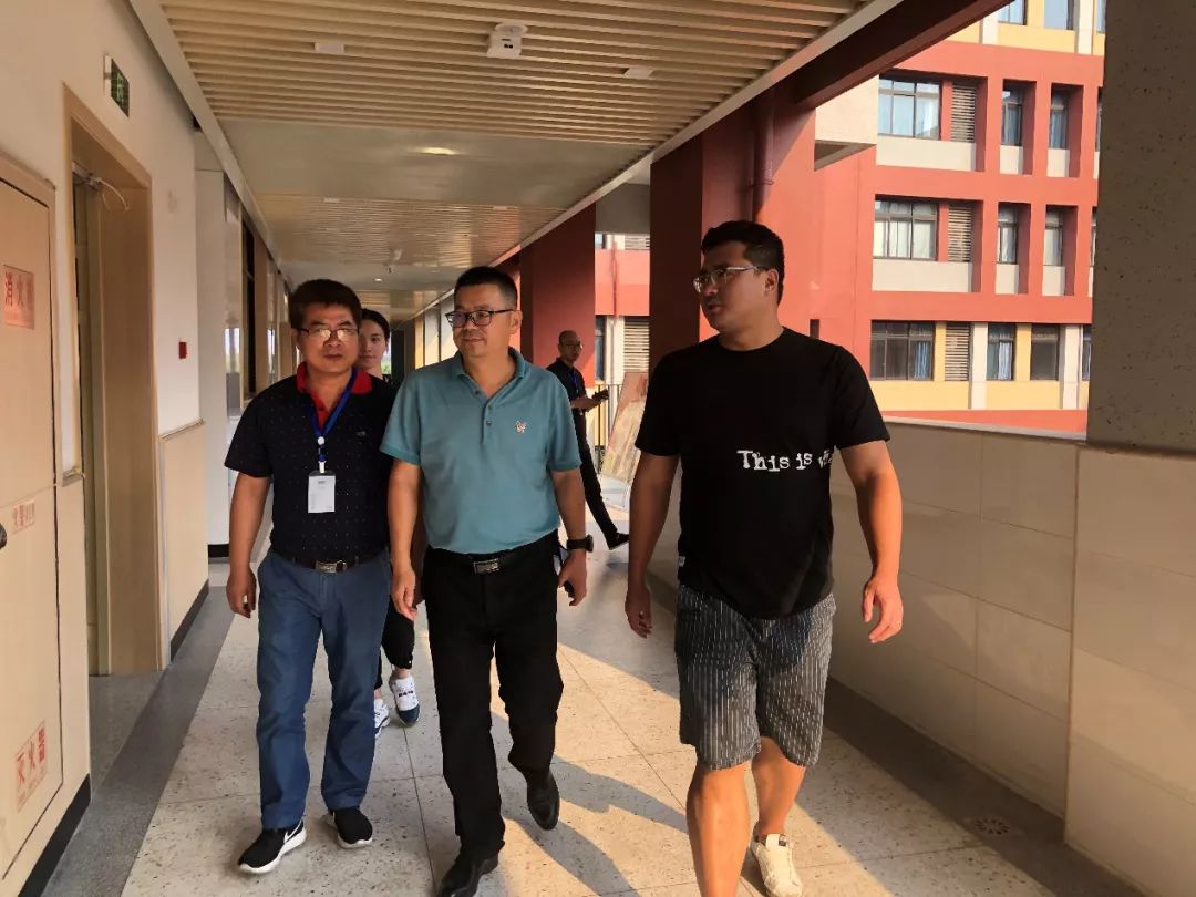 游泳冠军图片大图片大全_游泳冠军是什么意思_游泳冠军游泳照片