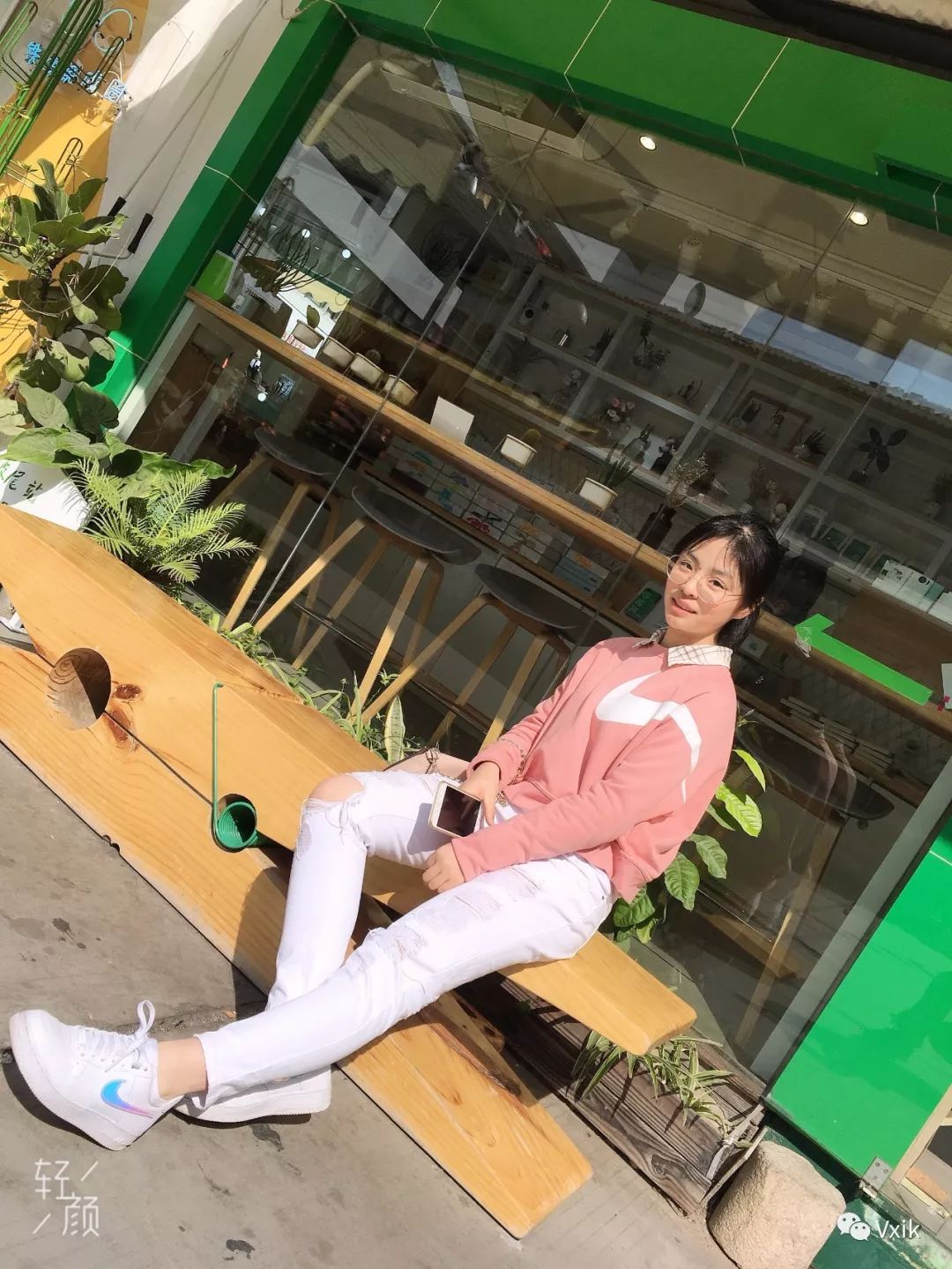 复古黑色婚纱照_内景复古婚纱照黑_婚纱复古造型
